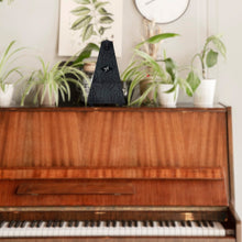 Load image into Gallery viewer, Sondery Classic Mechanical Metronome with Bell for Piano Guitar Drum Violin Saxophone All Instruments, Tempo Range 40-208bpm, Beats 02346, Black Wood Grain ABS Case with Comfortable Click Sound