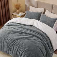 Load image into Gallery viewer, BEDELITE Fluffy Queen Comforter Set - Super Soft Sherpa Grey Comforter for Queen Size Bed, Luxury Warm Bedding Set for Winter, Fuzzy Bed Set 3 Pieces (1 Comforter, 2 Pillowcases)