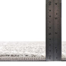 Load image into Gallery viewer, Unique Loom Trellis Frieze Collection Area Rug-Modern Morroccan Inspired Geometric Lattice Design, 6 x 9 ft, Light Gray/Ivory