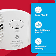 Load image into Gallery viewer, First Alert CO600 Plug-In Carbon Monoxide Detector