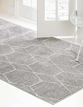 Load image into Gallery viewer, Unique Loom Trellis Frieze Collection Area Rug-Modern Morroccan Inspired Geometric Lattice Design, 6 x 9 ft, Light Gray/Ivory