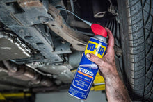Load image into Gallery viewer, WD-40 Original Formula 3 Sizes Combo Kit - 12 OZ Smart Straw &amp; 14.4 OZ EZ Reach &amp; 18 OZ Big Blast, Spray delivery System for All Your Job Needs, Combo 3-Pack
