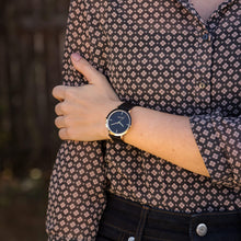 Load image into Gallery viewer, Nine West Women&#39;s Strap Watch
