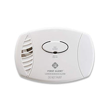 Load image into Gallery viewer, First Alert CO605 Plug-In Carbon Monoxide Detector with Battery Backup , White
